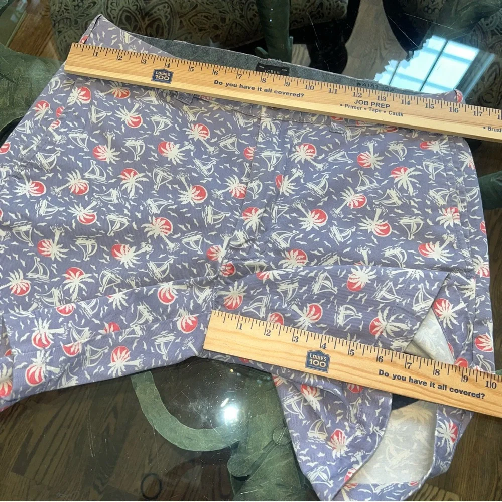J.Crew Men's Stanton Purple Palm Tree Sunset Flat Front Cotton Shorts Size 32